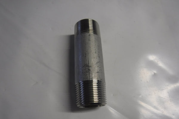 1" NIPPLE 4" LONG 304 A773